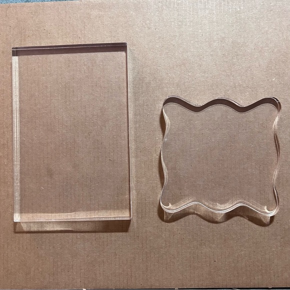 2 pieces of acrylic blocks (rectangle & wave) - Picture 1 of 5
